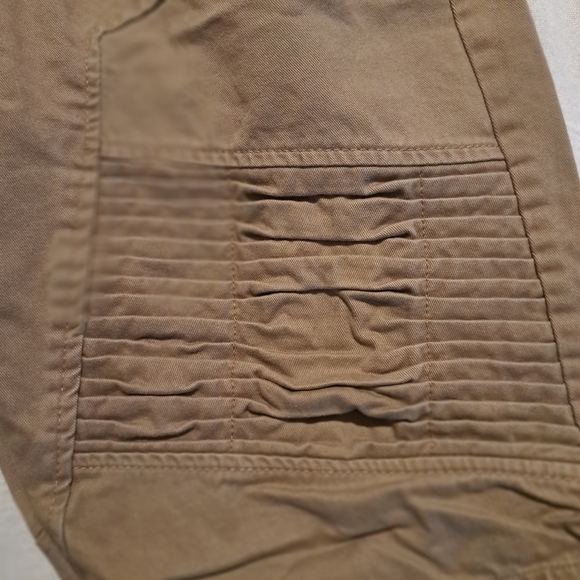 Retro Distrikt men's tan chino shorts size 34 - Picture 3 of 5